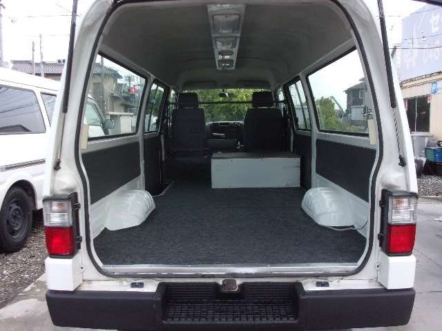 2008 Mazda Bongo Brawny Van – thumbnail 2