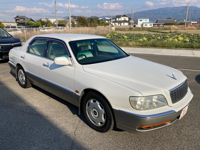 2000 Mitsubishi Proudia