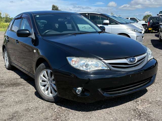 2010 Subaru Impreza Hatchback – thumbnail 2