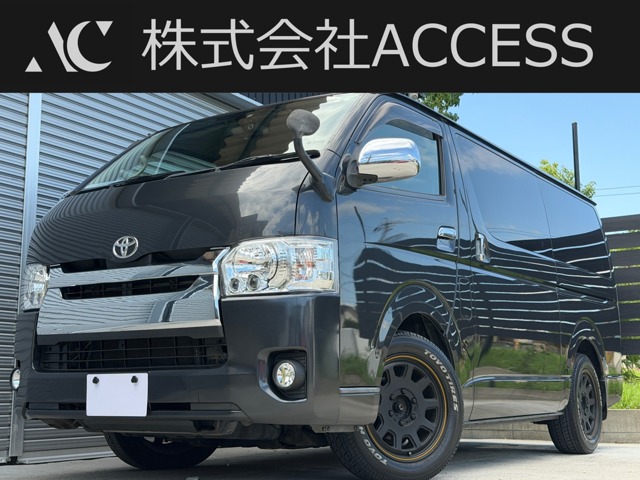 2005 Toyota Hiace