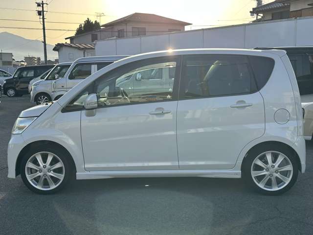 2009 Daihatsu Move – thumbnail 4