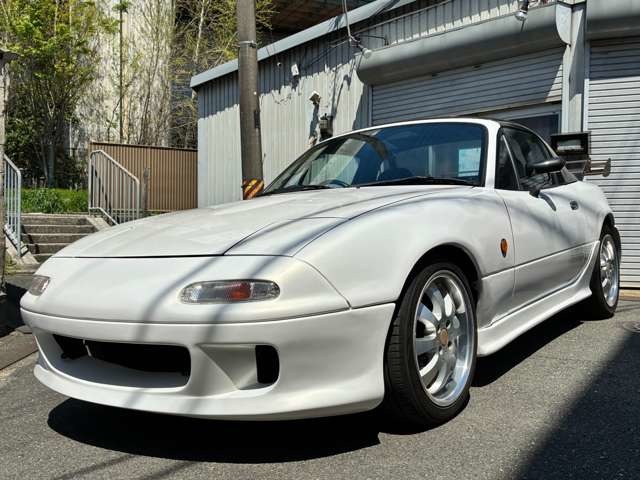 1990 Mazda Roadster