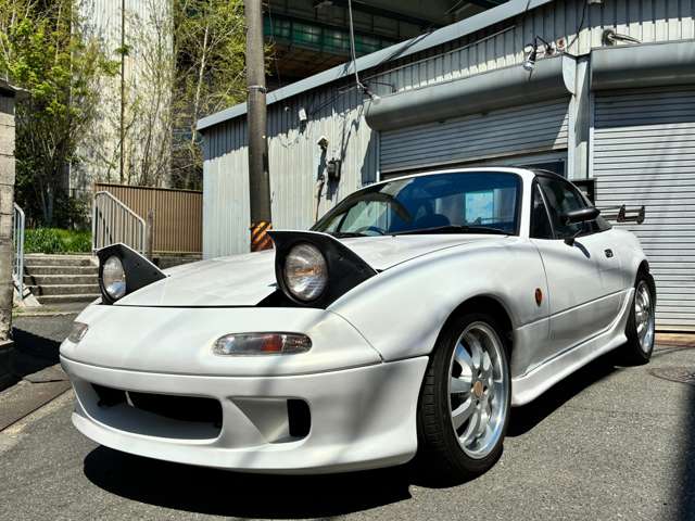 1990 Mazda Roadster – thumbnail 2