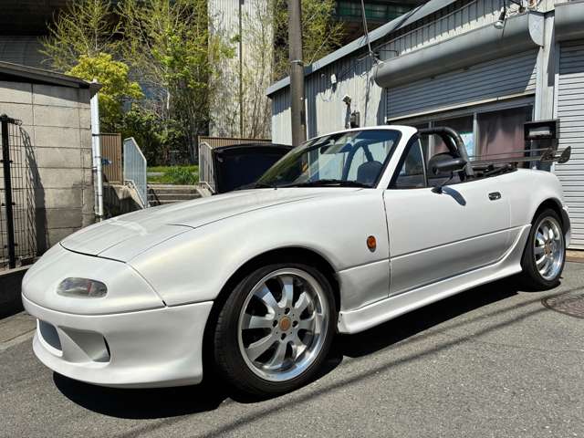 1990 Mazda Roadster – thumbnail 3