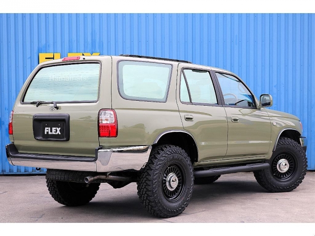 1999 Toyota Hilux Surf – thumbnail 3