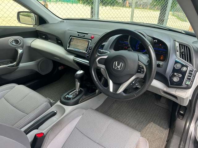 2010 Honda CR-Z – thumbnail 2