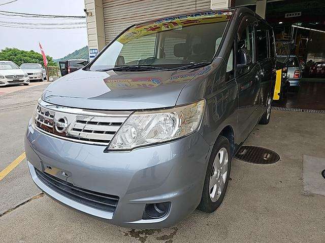 2010 Nissan Serena – thumbnail 4