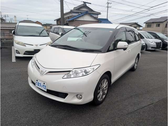 2010 Toyota Estima – thumbnail 4