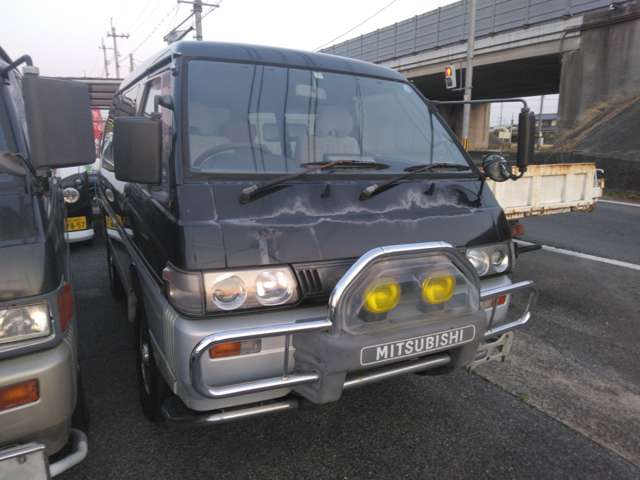 1996 Mitsubishi Delica Star Wagon – thumbnail 4