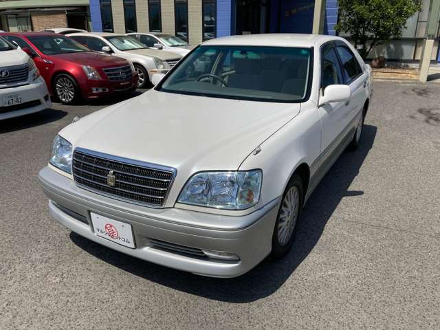 2001 Toyota Crown Royal – thumbnail 2