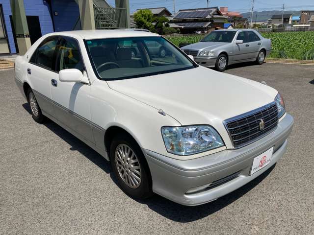2001 Toyota Crown Royal – thumbnail 4