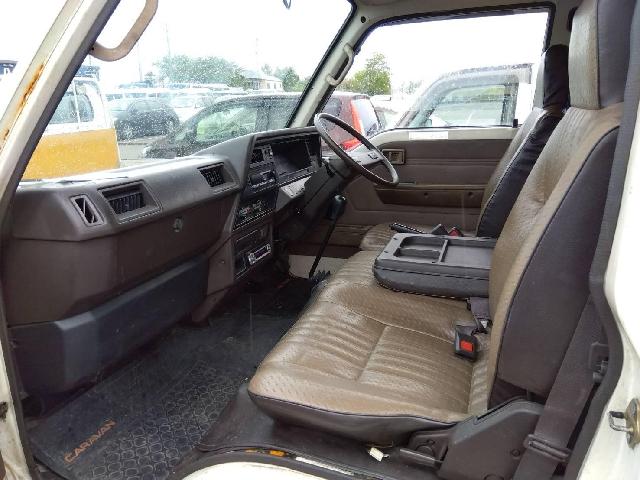 1992 Nissan Caravan – thumbnail 3