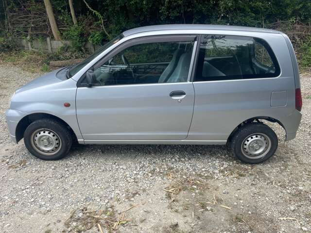 2009 Mitsubishi Minica – thumbnail 4