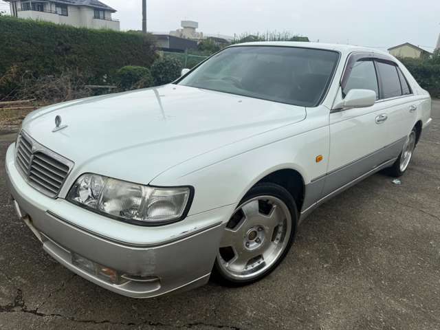 1997 Nissan Cima – thumbnail 2