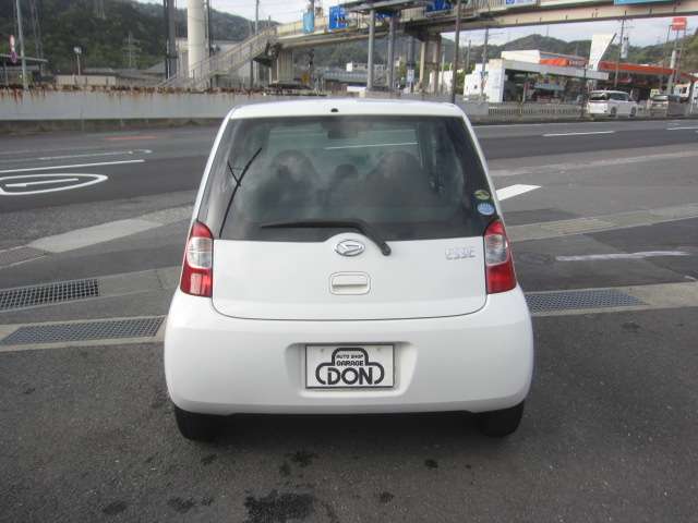 2009 Daihatsu Esse – thumbnail 4