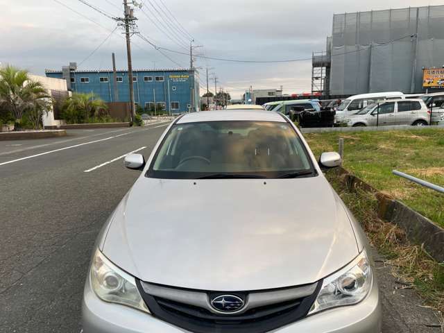 2010 Subaru Impreza Hatchback – thumbnail 3