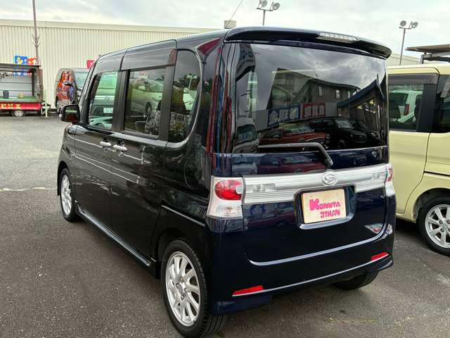 2009 Daihatsu Tanto – thumbnail 2