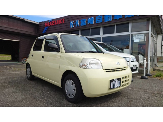 2009 Daihatsu Esse