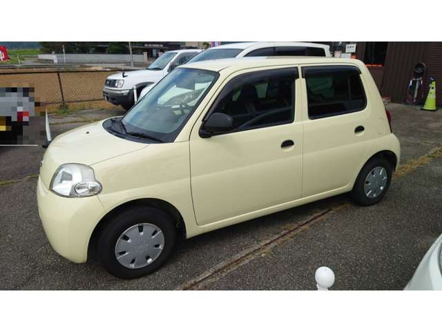 2009 Daihatsu Esse – thumbnail 4