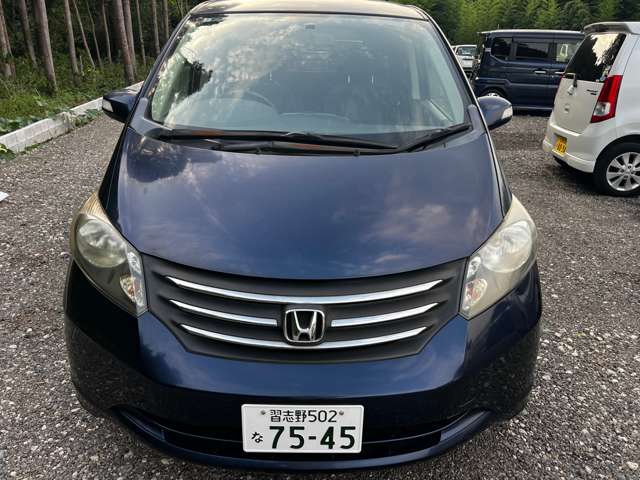 2010 Honda Freed – thumbnail 2