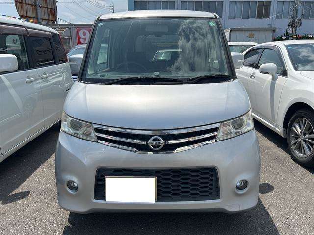 2010 Nissan Roox – thumbnail 2