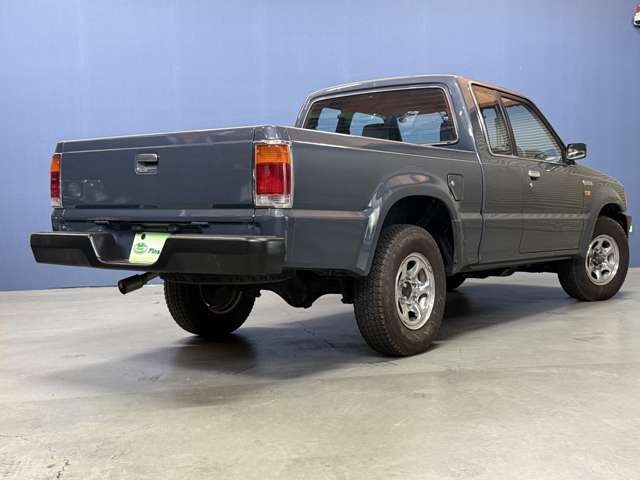 1992 Mazda Proceed – thumbnail 3