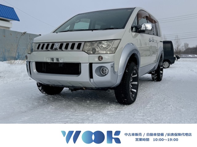 2009 Mitsubishi Delica D:5
