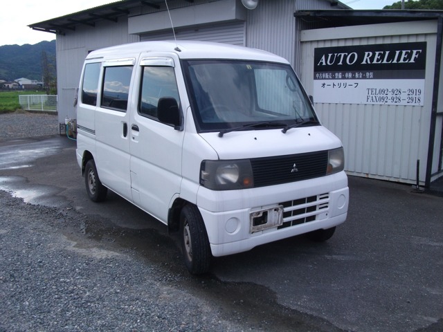 2006 Mitsubishi Minicab Van