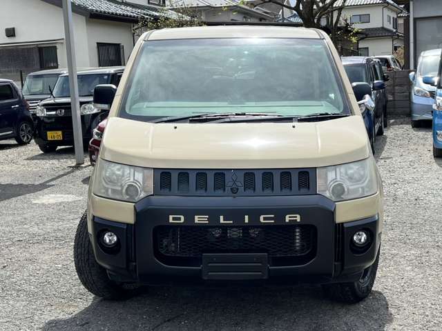 2007 Mitsubishi Delica D:5 – thumbnail 2