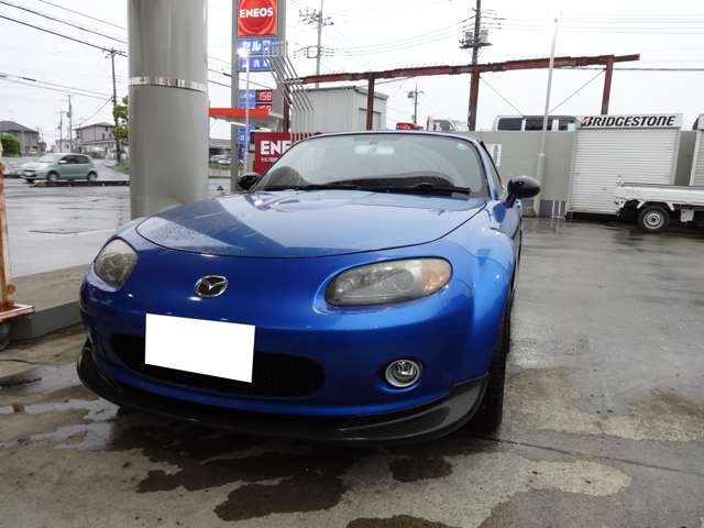 2005 Mazda Roadster – thumbnail 2