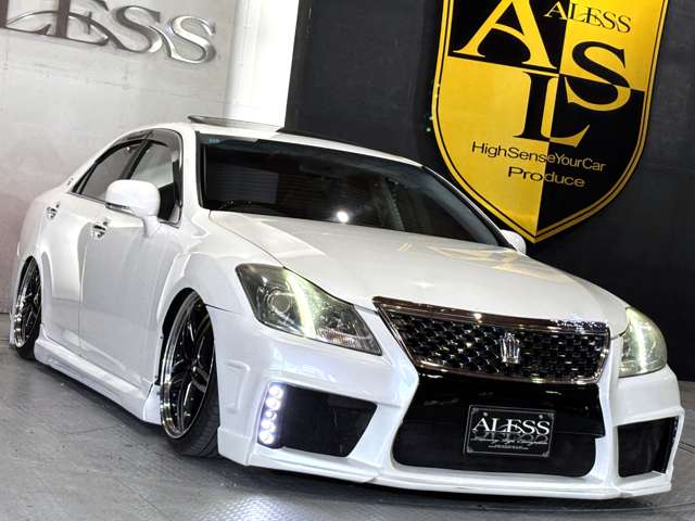 2008 Toyota Crown Athlete – thumbnail 3