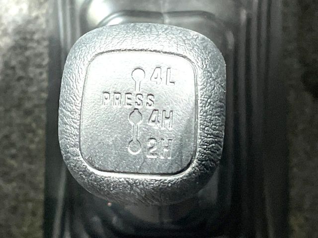 2009 Mitsubishi Pajero Mini – thumbnail 3