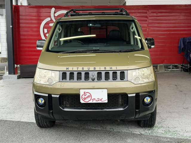 2007 Mitsubishi Delica D:5 – thumbnail 2