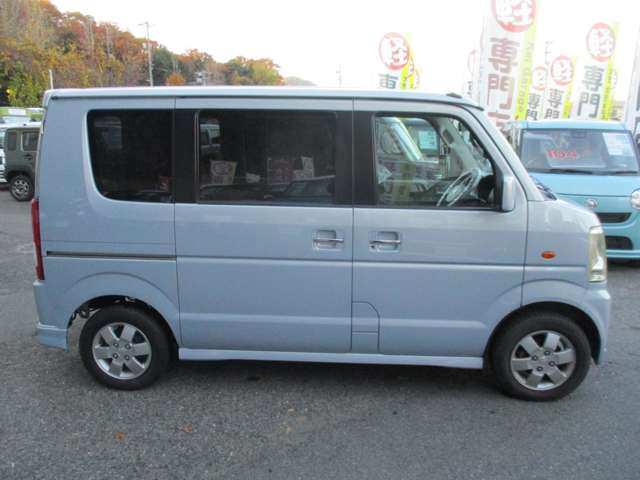 2010 Suzuki Every Wagon – thumbnail 4