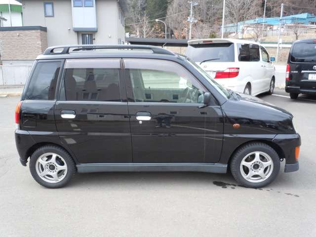 1999 Subaru Pleo – thumbnail 4