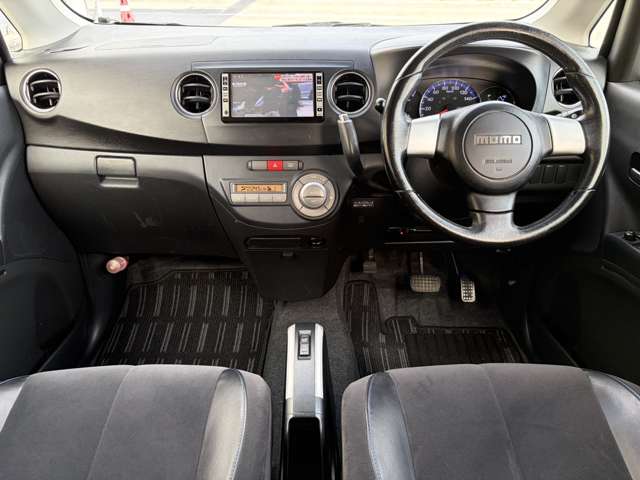 2010 Daihatsu Tanto Exe – thumbnail 3