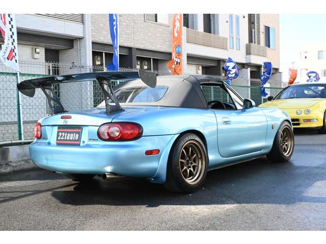 2001 Mazda Roadster – thumbnail 4