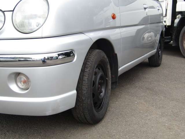 1999 Subaru Pleo – thumbnail 4