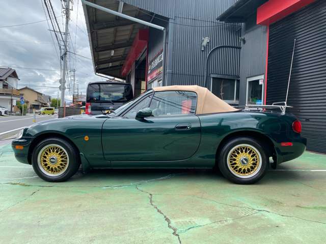 1999 Mazda Roadster – thumbnail 4
