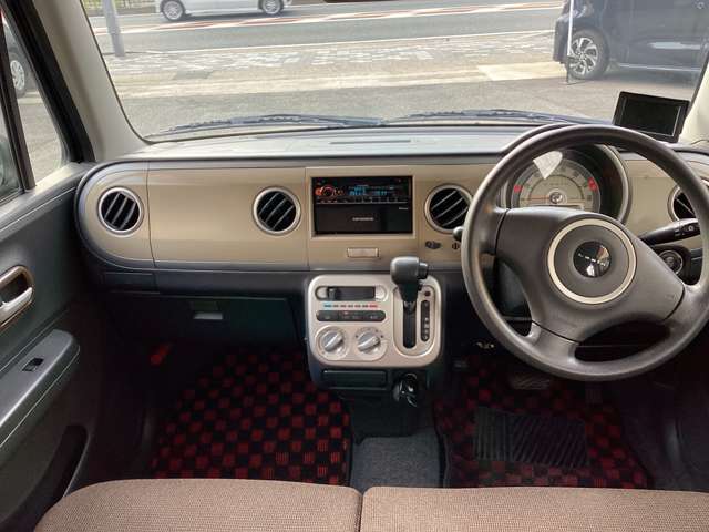2010 Suzuki Alto Lapin – thumbnail 3