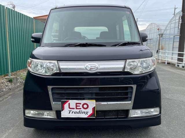 2010 Daihatsu Tanto – thumbnail 2