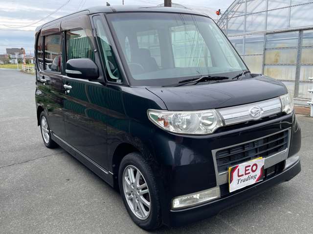 2010 Daihatsu Tanto – thumbnail 3