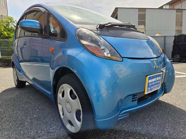 2009 Mitsubishi i – thumbnail 3