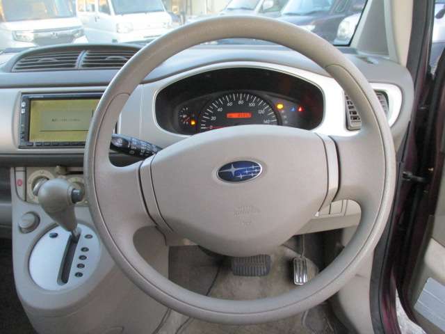 2004 Subaru R2 – thumbnail 4