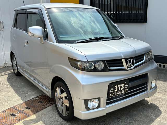 2010 Honda Zest – thumbnail 3