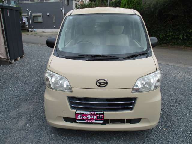 2010 Daihatsu Tanto Exe – thumbnail 2