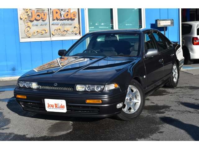 1992 Nissan Cefiro – thumbnail 2
