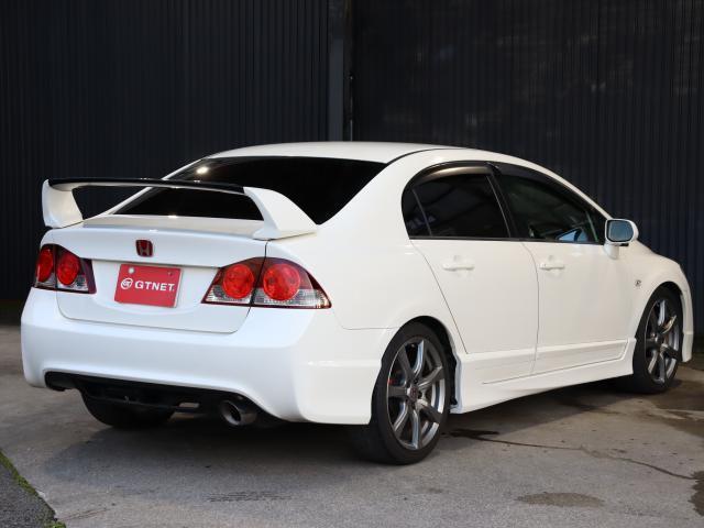 2007 Honda Civic Type R – thumbnail 2