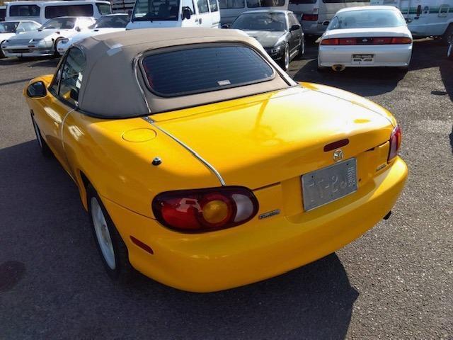 1998 Mazda Roadster – thumbnail 2