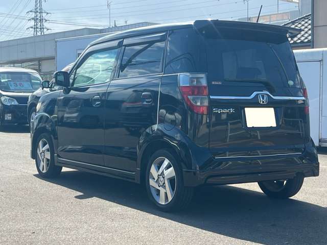 2010 Honda Zest – thumbnail 2